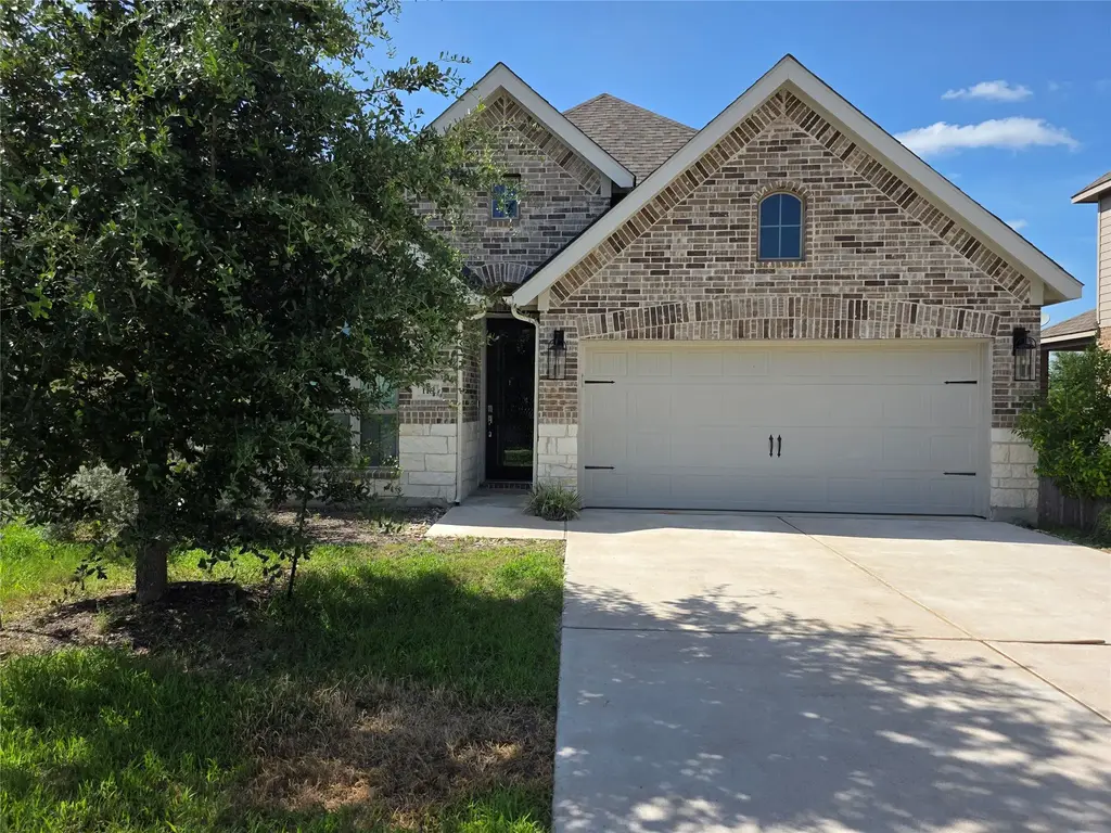 116 Rosemary Court, Bastrop