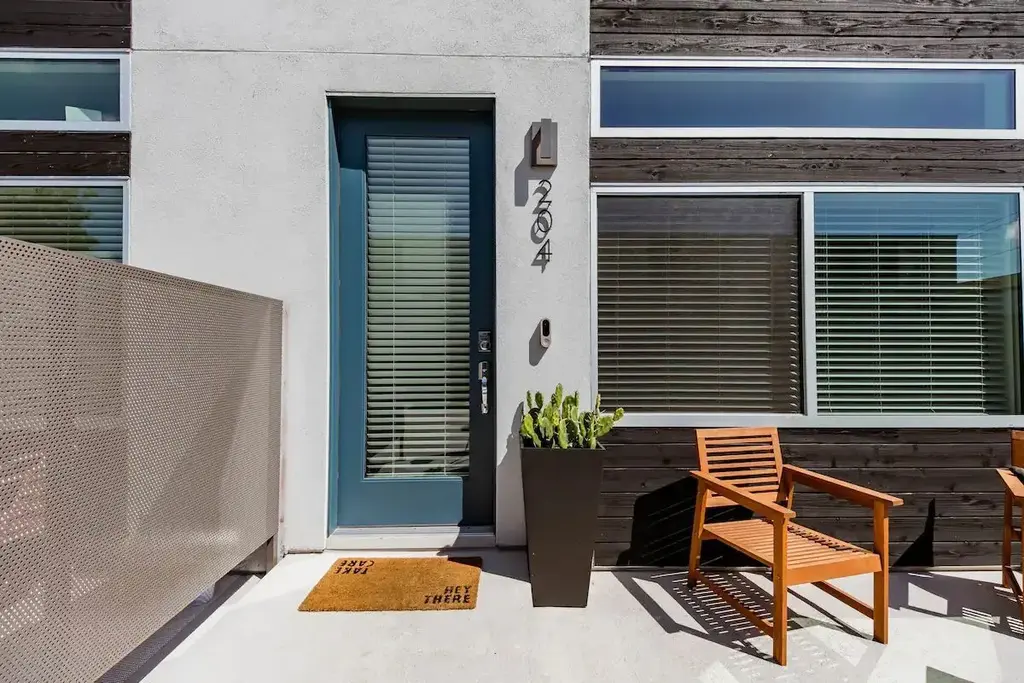 1701 E Martin Luther King Jr Boulevard 204, Austin