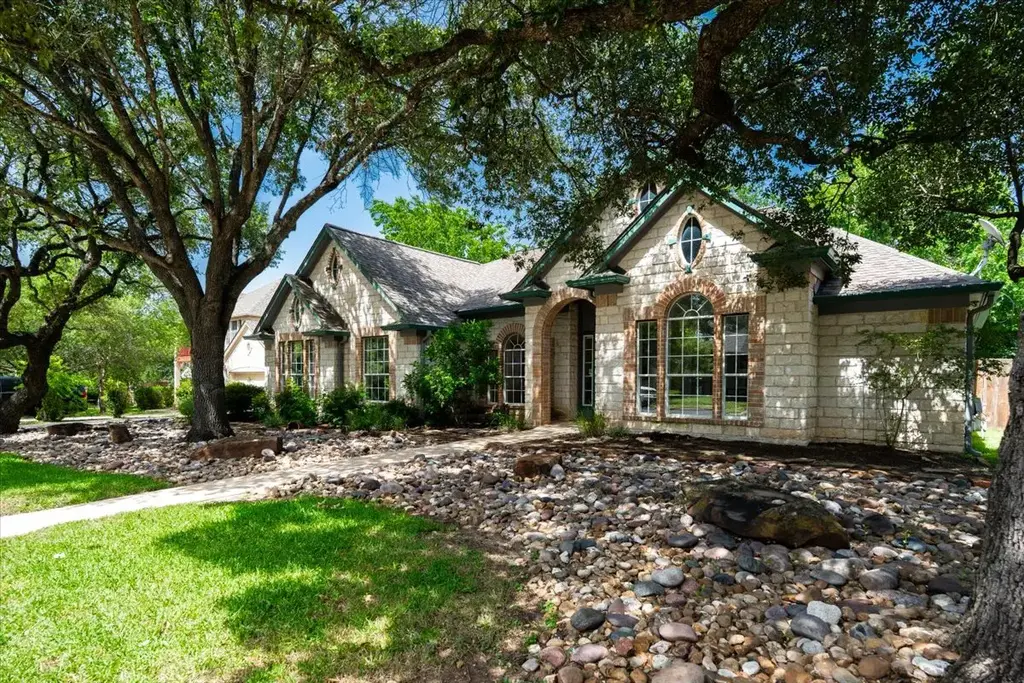 2513 Niemann Drive, Austin