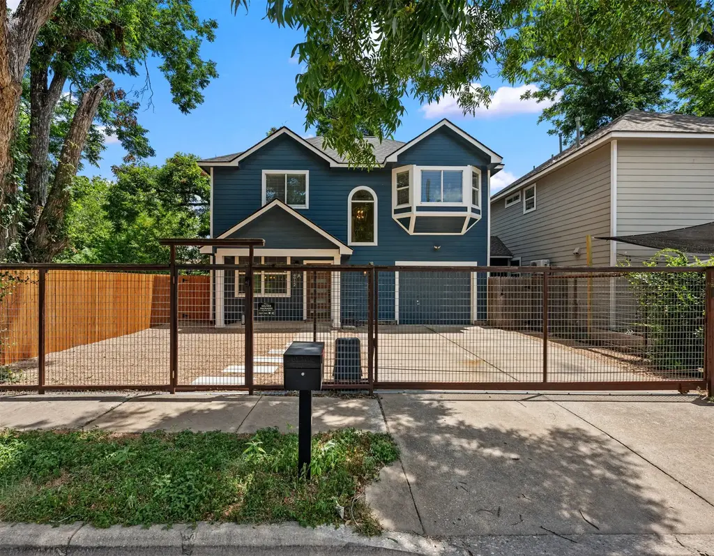4912 Sara Drive A, Austin
