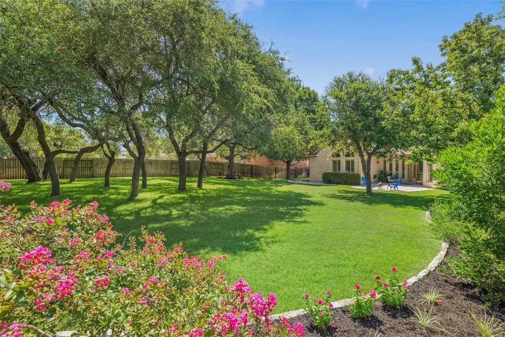 101 Monarch Lane, Austin