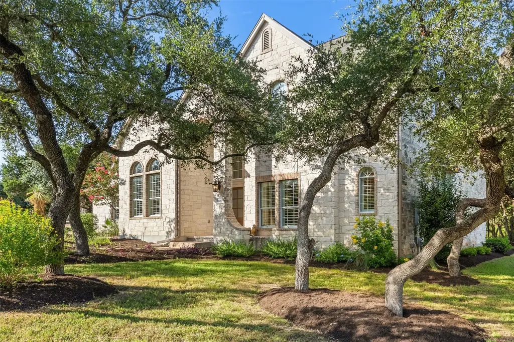 8215 Dark Ridge Cove, Austin
