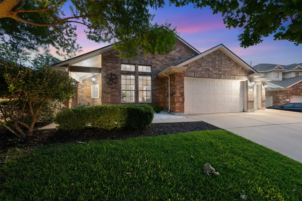 4196 Woodhaven Trail, Round Rock