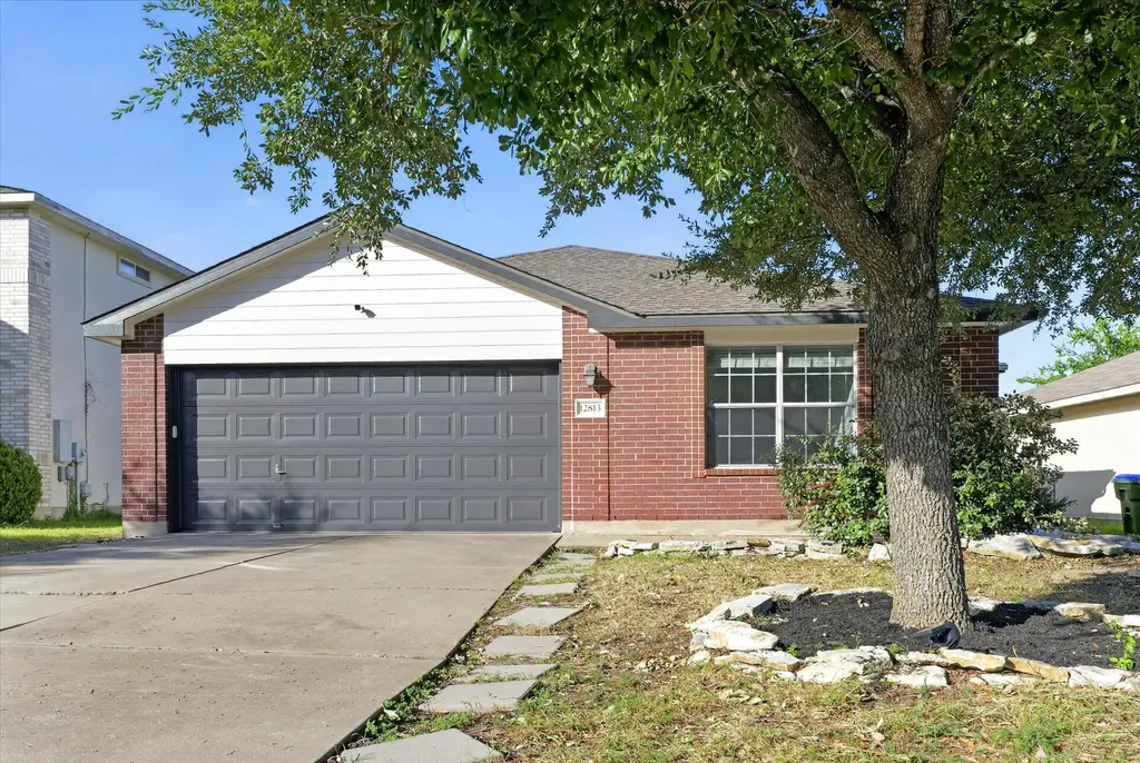 12813 Ring Drive, Manor