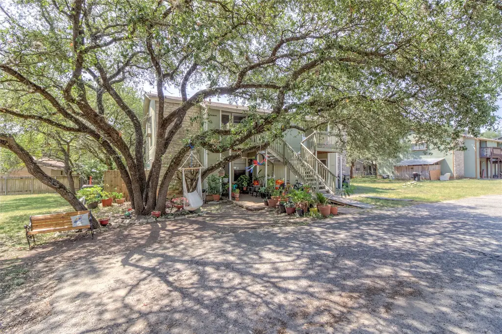 400 Hedgewood Drive D, Georgetown