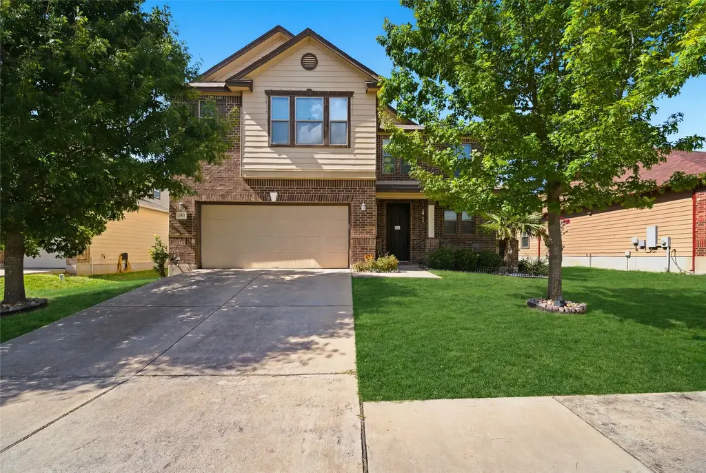 128 Carrington Street, Hutto