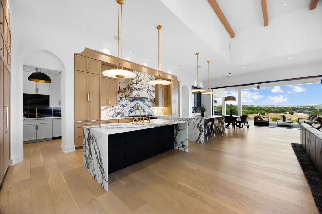 16113 Cool Breeze Cove, Austin