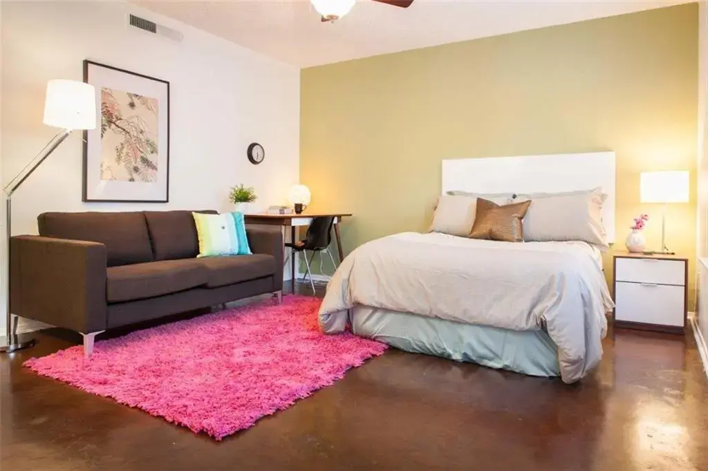 808 Winflo Avenue 110, Austin