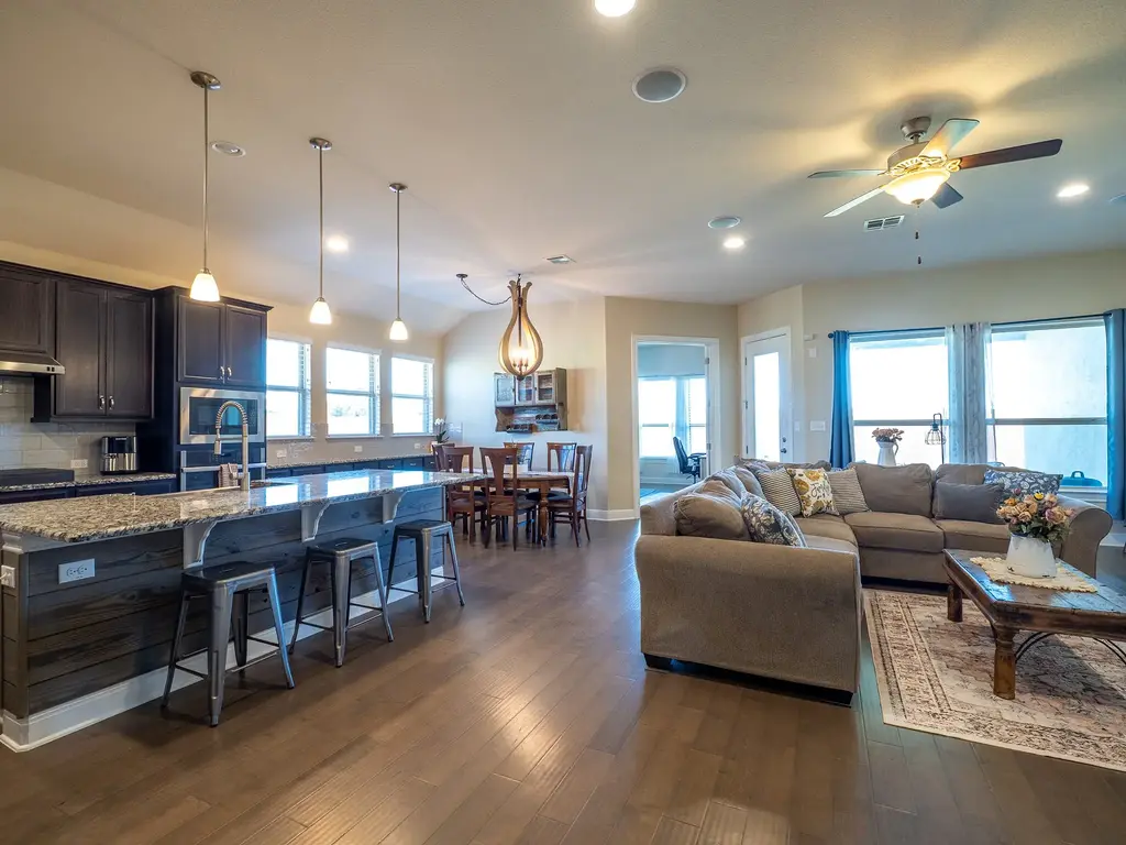 2301 Palazzo Court, Round Rock