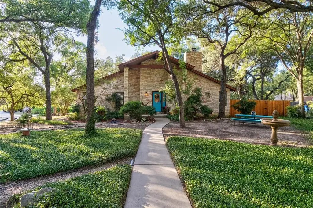 208 Daybreak Cove, Buda
