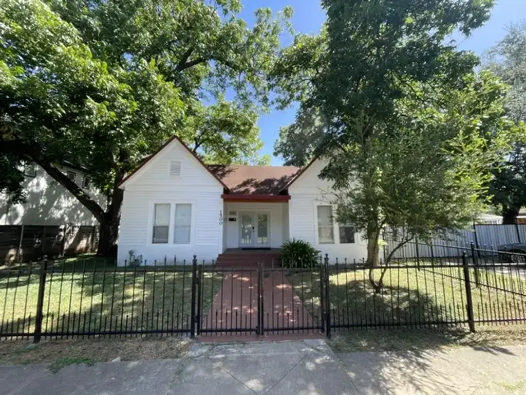 1500 E 2nd Street, Austin