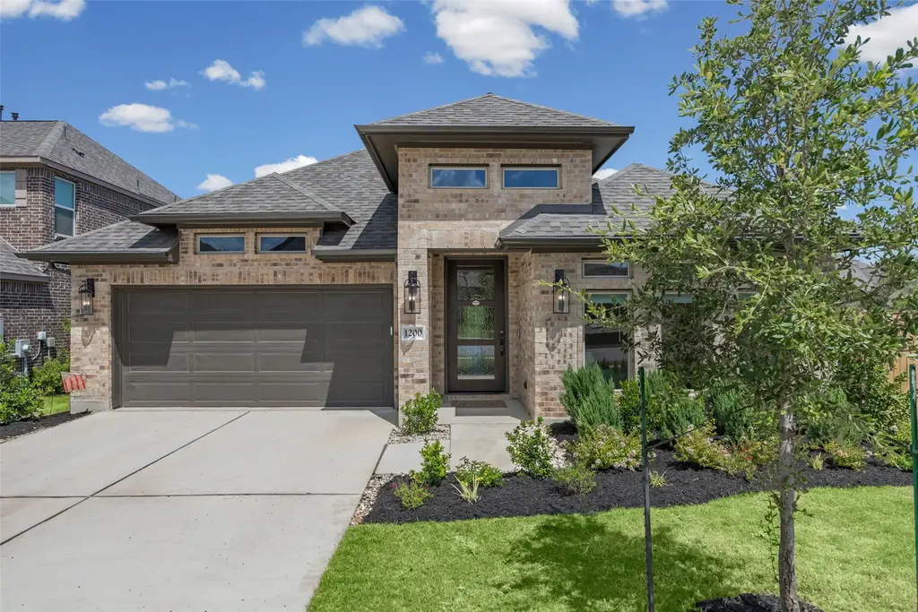1200 Scenic Green Loop, Georgetown