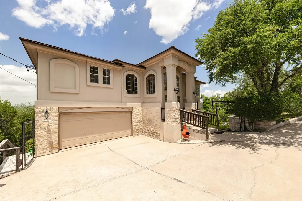 8424 Bronco Buster Trail, Lago Vista