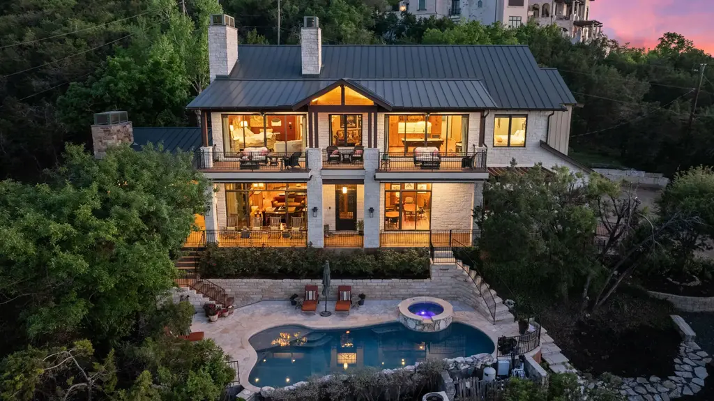 9200 Stallion Drive, Austin