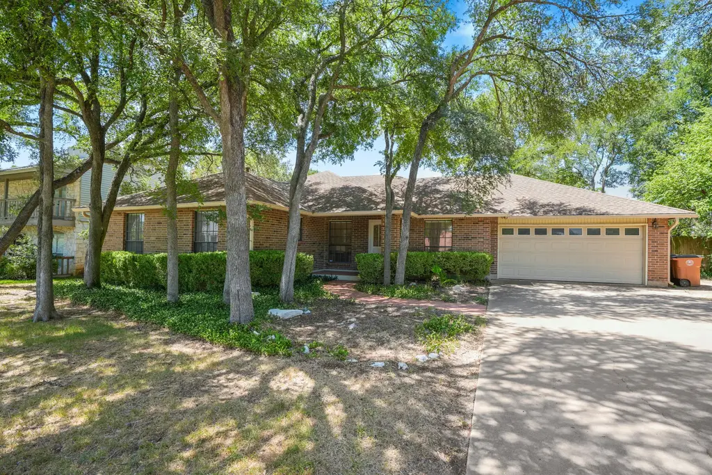 2116 Wychwood Drive, Austin