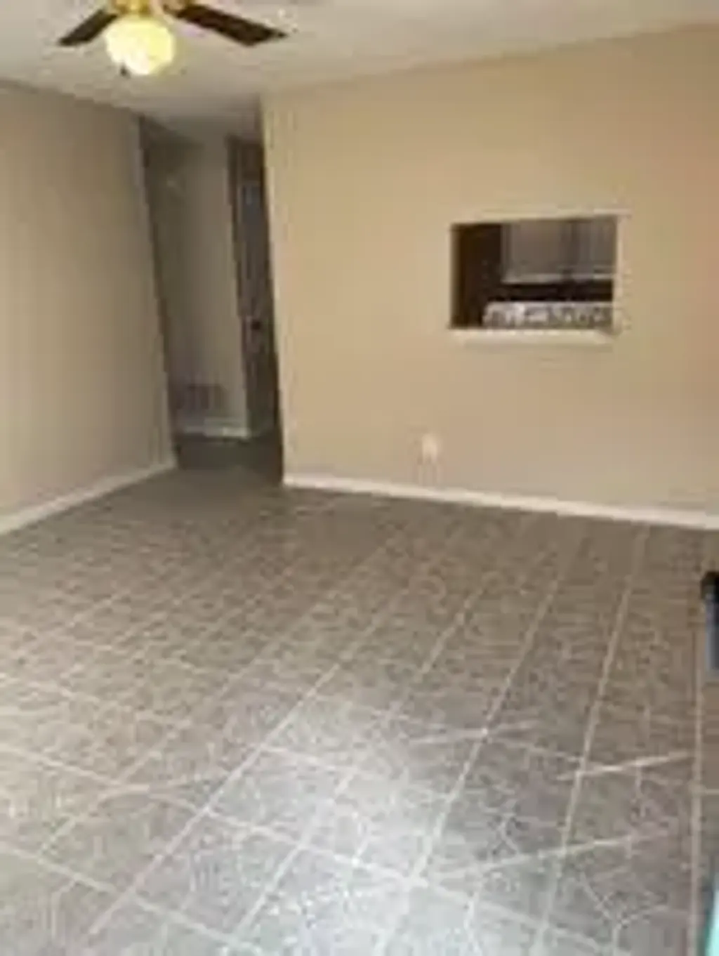 139 Elm Drive 206, Lockhart