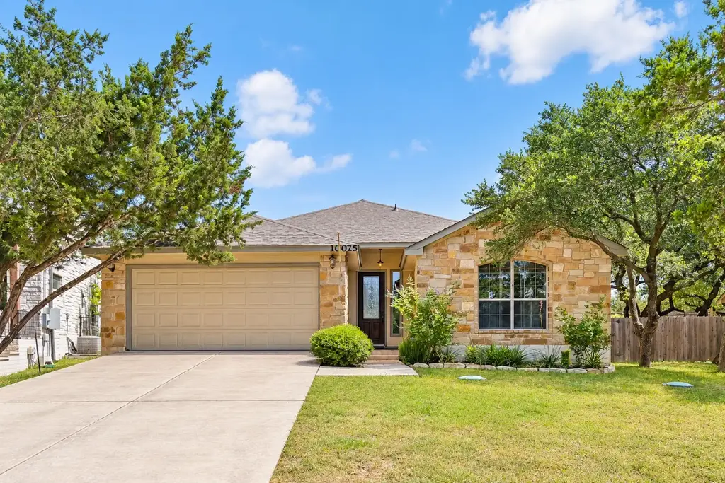 10025 Janet Loop, Dripping Springs