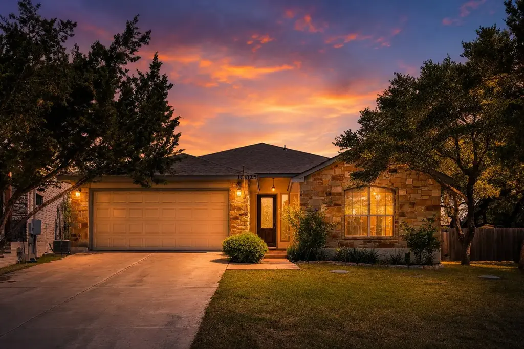10025 Janet Loop, Dripping Springs