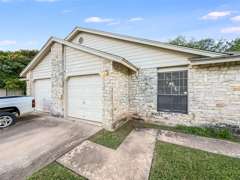2014 Alex Avenue B, Austin