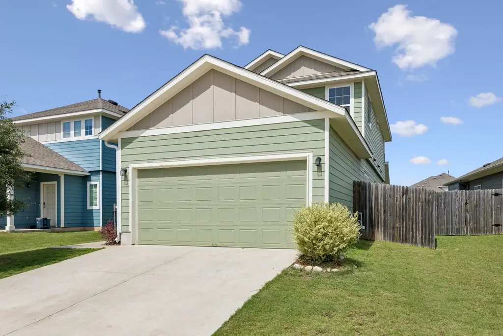 2851 Brand Iron Drive, San Marcos