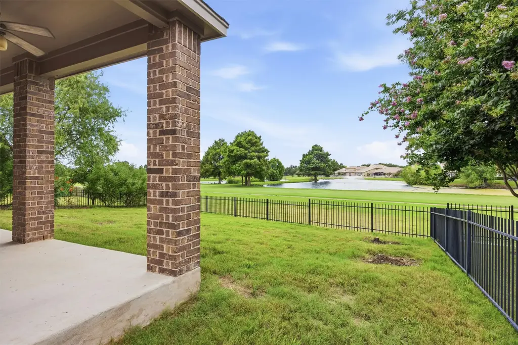 31316 Kingsway Road, Georgetown