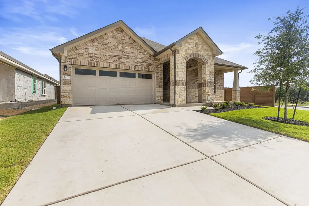 2417 Gabriels Horn Road, Leander