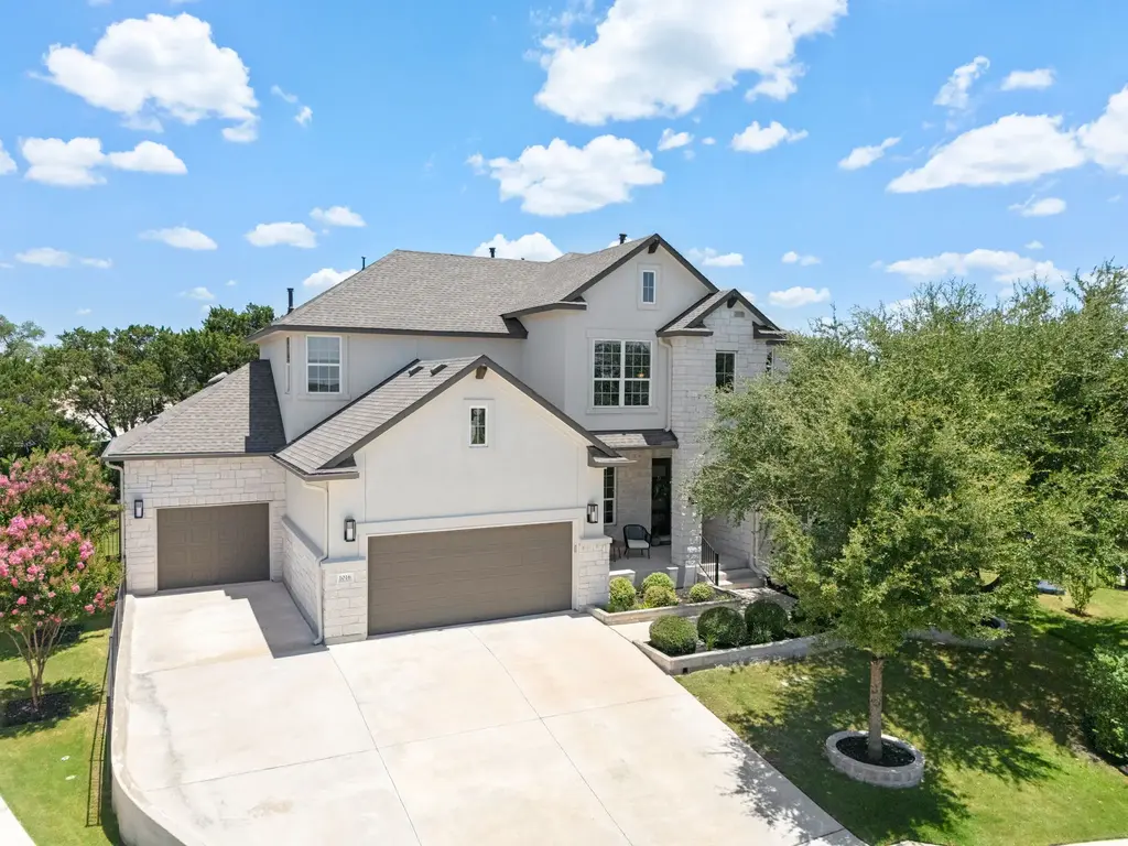 1016 Almeria Bend, Leander