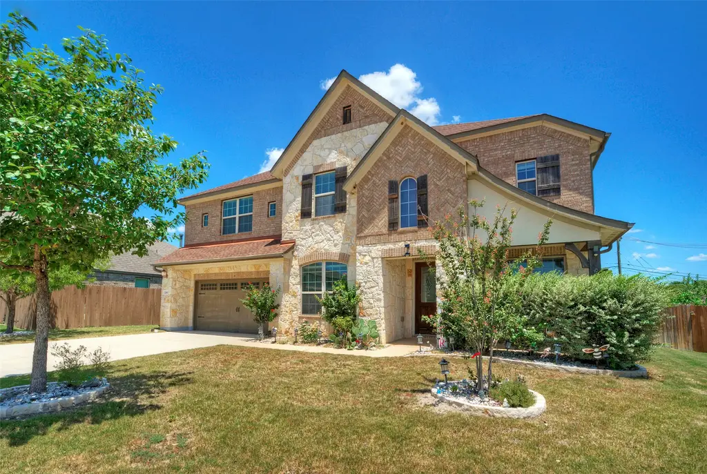 2260 Hat Bender Loop, Round Rock