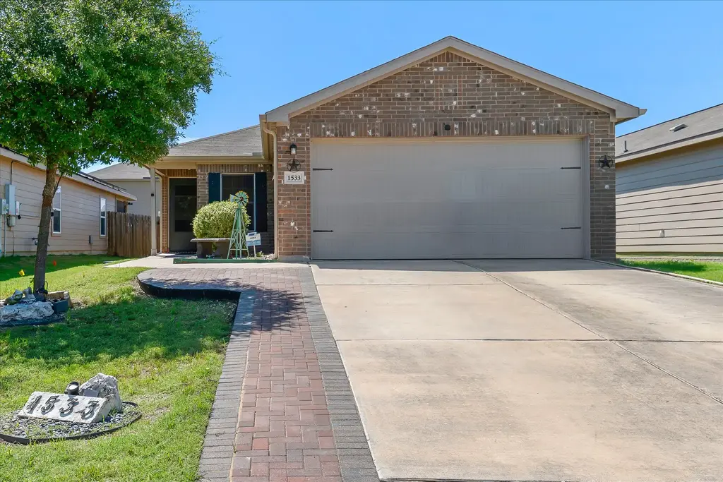 1533 Breanna Lane, Kyle