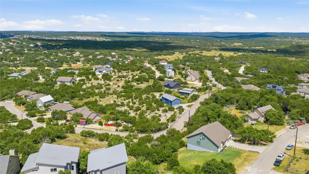 10704 Lake Park Drive, Dripping Springs