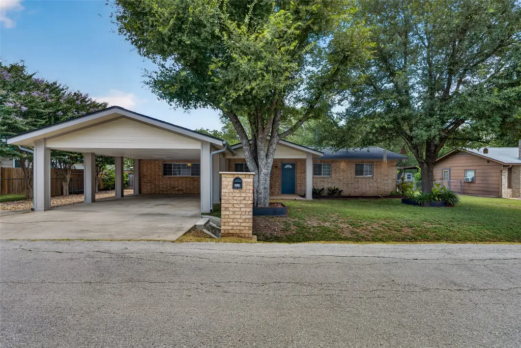 2414 Perkins Drive, Austin