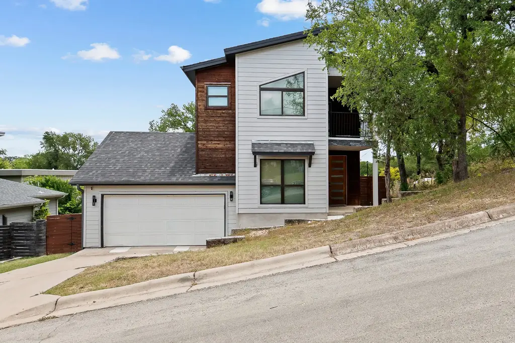 1193 E M Franklin Avenue 1, Austin