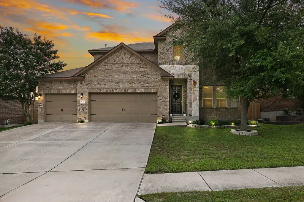 1143 Huntington Trail, Round Rock