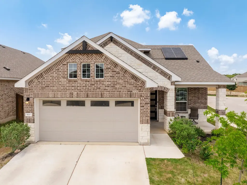 900 Balsora Cove, Georgetown