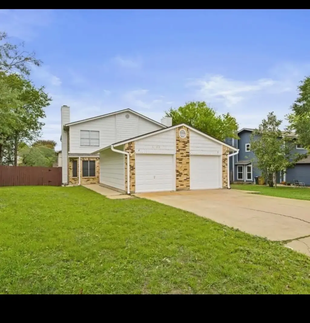 2102-a Kenneth Avenue A, Austin