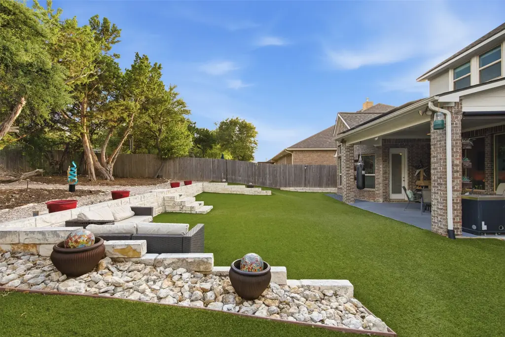 1416 Amarone Drive, Leander