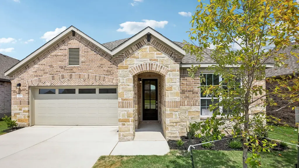 429 Eagle Canyon Drive, Leander