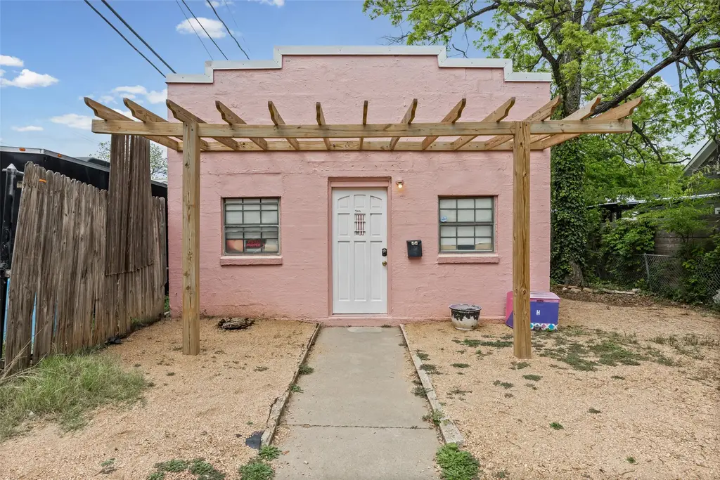 702 Zennia Street, Austin