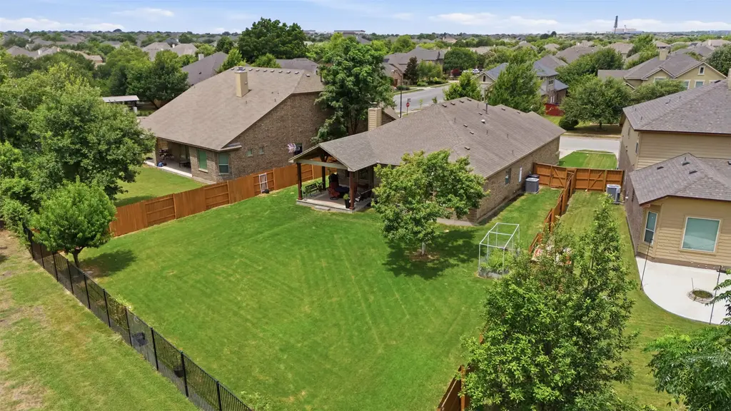 2705 San Milan Pass, Round Rock