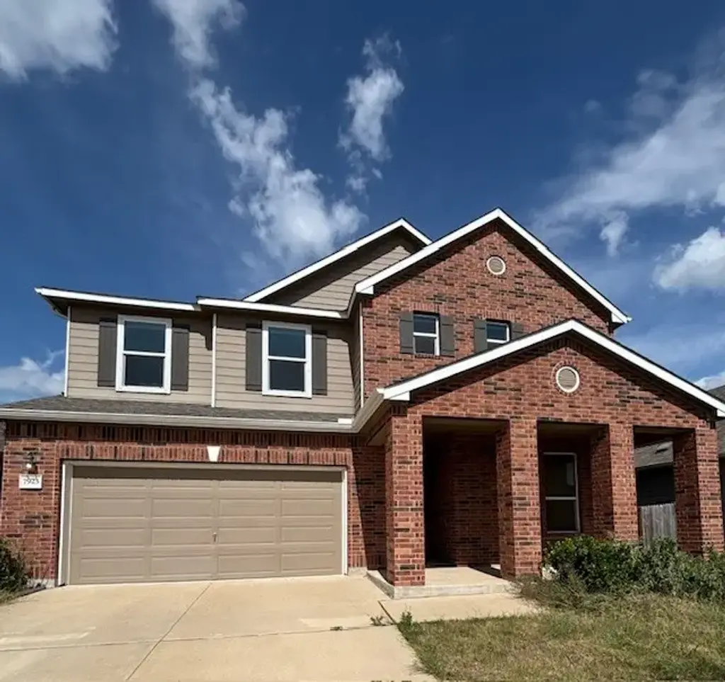 7925 Crystalbrook W, Austin