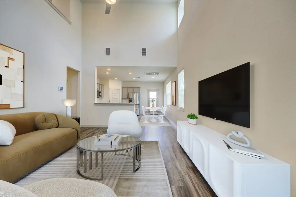 8012 Linda Michelle Lane, Austin