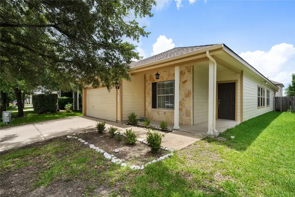 7513 S Glenn Street, Austin