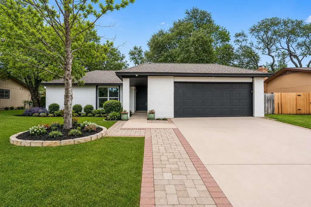 2110 Malvern Hill Drive, Austin