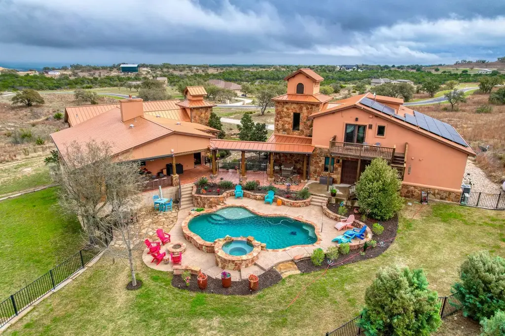 281 Cedar Mountain Drive, Marble Falls