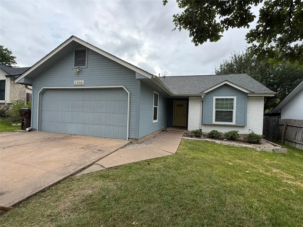2306 Stirrup Drive, Round Rock