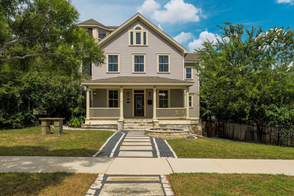 1153 San Bernard Street, Austin