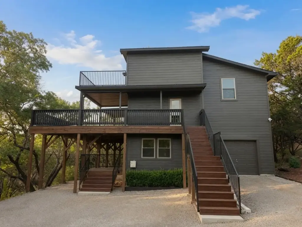 19300 Crosswind Circle, Spicewood
