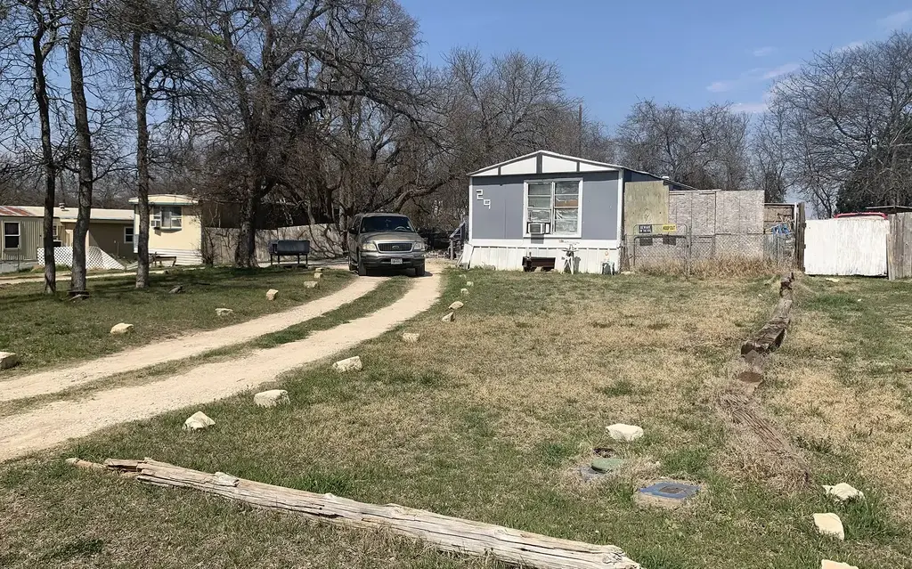 1705 Fm 1670 Lane, Belton