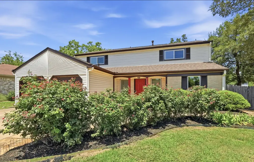 2704 Jorwoods Drive, Austin