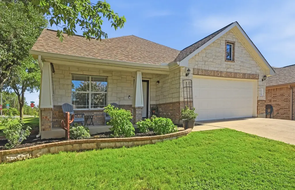 1118 Giberson Way, Buda